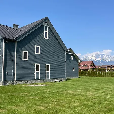 Chalet Lomnica *
